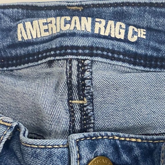 American Rag Ripped Skinny Jeans with Raw Hem - Picture 3 of 3